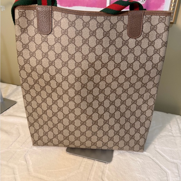 Gucci Beige and Brown Signature Tote - Picture 8 of 16